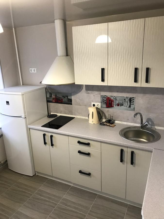 Apartment Obolon Metro Station Kiev Luaran gambar